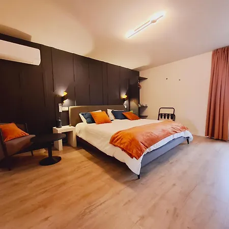 Luxe Vakantie Huis Met Sauna, 8Pers, 3 Badkamers Holiday home Cerfontaine