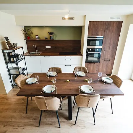 Luxe Met Sauna, 8pers, 3 Badkamers