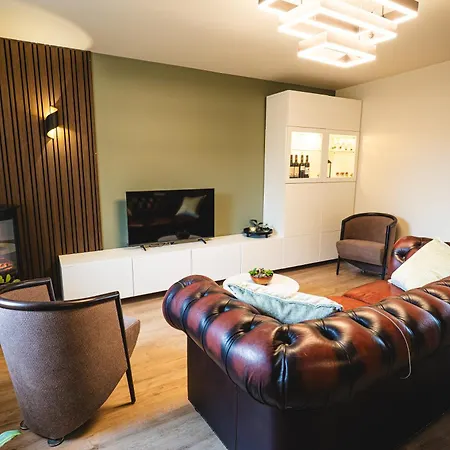 Luxe Met Sauna, 8pers, 3 Badkamers
